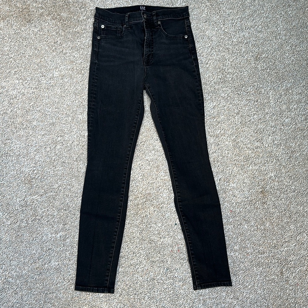 Gap black high waisted skinny jeans size 26